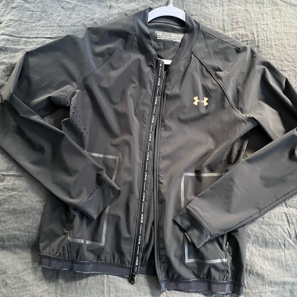 Under Armour Packable Qualifier Storm Jacket in Black